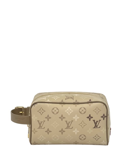 LV несессер Dopp Kit 1 молнии ручка сбоку канва монограмма бежевый НС-01717