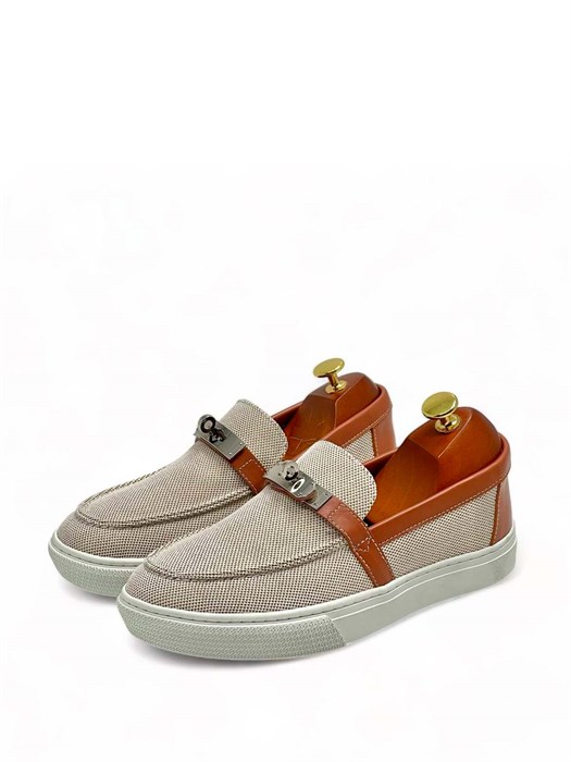 HERMES лоферы бежевые текстиль с лямкой из коричневой кожи ОК-2525