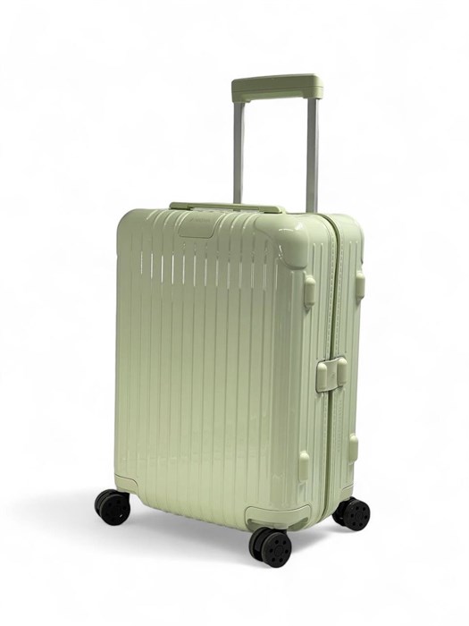 RIMOWA 50 см чемодан пластик фисташковый ЧМ-00016