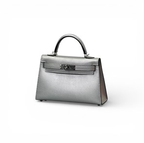 {{photo.Alt || photo.Description || 'HERMES сумка Mini Kelly кожа Шевре 19 см серебристая серебро'}}