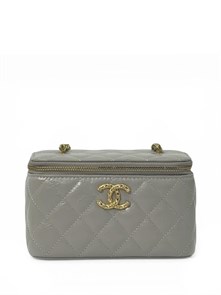 {{photo.Alt || photo.Description || 'CHANEL сумка Vanity гладкая кожа серая большой логотип золото'}}