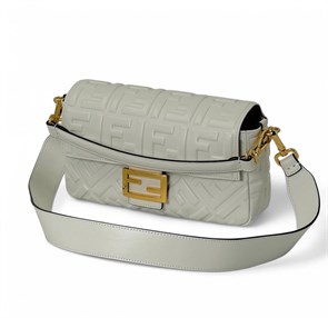 FENDI сумка багет белая кожа монограмм золото СК-8857