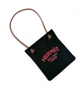 {{photo.Alt || photo.Description || 'HERMES сумка шоппер черный текстиль'}}