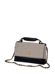{{photo.Alt || photo.Description || 'CHANEL сумка клетка замша серая и черная кожа золото'}}