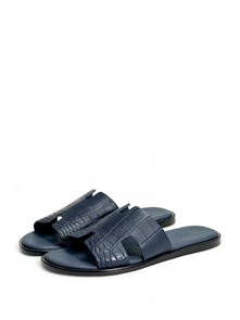 {{photo.Alt || photo.Description || 'HERMES шлепанцы крокодил H синие матовые'}}