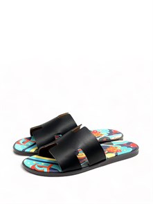 {{photo.Alt || photo.Description || 'HERMES шлепанцы H черные цветная стелька'}}