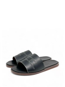 {{photo.Alt || photo.Description || 'HERMES шлепанцы черные белая строчка кожаная подошва'}}