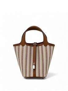 {{photo.Alt || photo.Description || 'HERMES Picotin 18 см сумка текстиль коричневая кожа серебро'}}