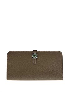 {{photo.Alt || photo.Description || 'HERMES кошелек кожа Того с хлястиком этуп внутри визитки'}}