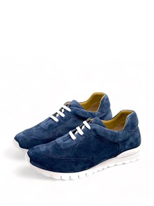 {{photo.Alt || photo.Description || 'KITON кроссовки синие на белой подошве три ряда парных отверстий'}}