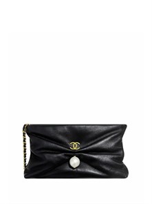 {{photo.Alt || photo.Description || 'CHANEL клатч гладкая кожа шампань черный'}}