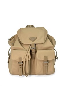{{photo.Alt || photo.Description || 'PRADA рюкзак нейлон бежевый с кошельком'}}