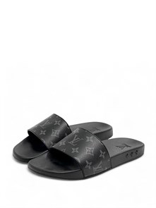 {{photo.Alt || photo.Description || 'LV тапочки серая монограмма'}}