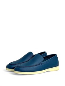 {{photo.Alt || photo.Description || 'LORO PIANA лоферы низкие кожа ярко синие с белой подошвой'}}