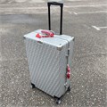 FENDI 65 см чемодан серебро с красными ручками ЧМ-1695