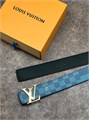 LV ремень двухсторонний синий в новую шашку-черный гладкая кожа пряжка LV золото РМ-1734