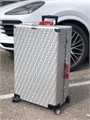 FENDI 70 см чемодан серебро красная ручка ЧМ-1217