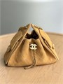 CHANEL сумка Hobo 22 см замша песочная золото СК-01248