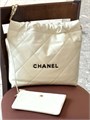 CHANEL сумка 22 small в клетку гладкая кожа молочная СК-01366
