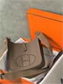 HERMES сумка Evelyne кожа Того 23 см серая серебро СК-00867