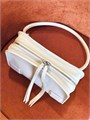 LOEWE сумка Amazona 180 гладкая кожа молочная серебро маленькая СК-01483