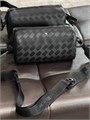 MONTBLANC городской мессенджер BOX маленький из тисненой черной кожи МС-0028