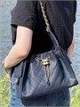 CHANEL сумка Hobo 26 см кожа икра синяя золото СК-00915