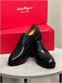 Ferragamo туфли дерби с металлическим логотипом бренда на кожаной подошве ОК-2353