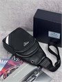 PRADA слинг кожа того черный металлический логотип белая и синяя полоса в углу СЛ-2054