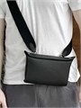 HERMES мессенджер Videpoches кожа того черный с перфорированным лого МС-0779