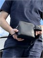 PRADA мессенджер гладкая черная кожа два отделения на замках МС-00190