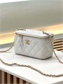 CHANEL сумка Vanity кожа икра белая средний логотип золото СК-01268